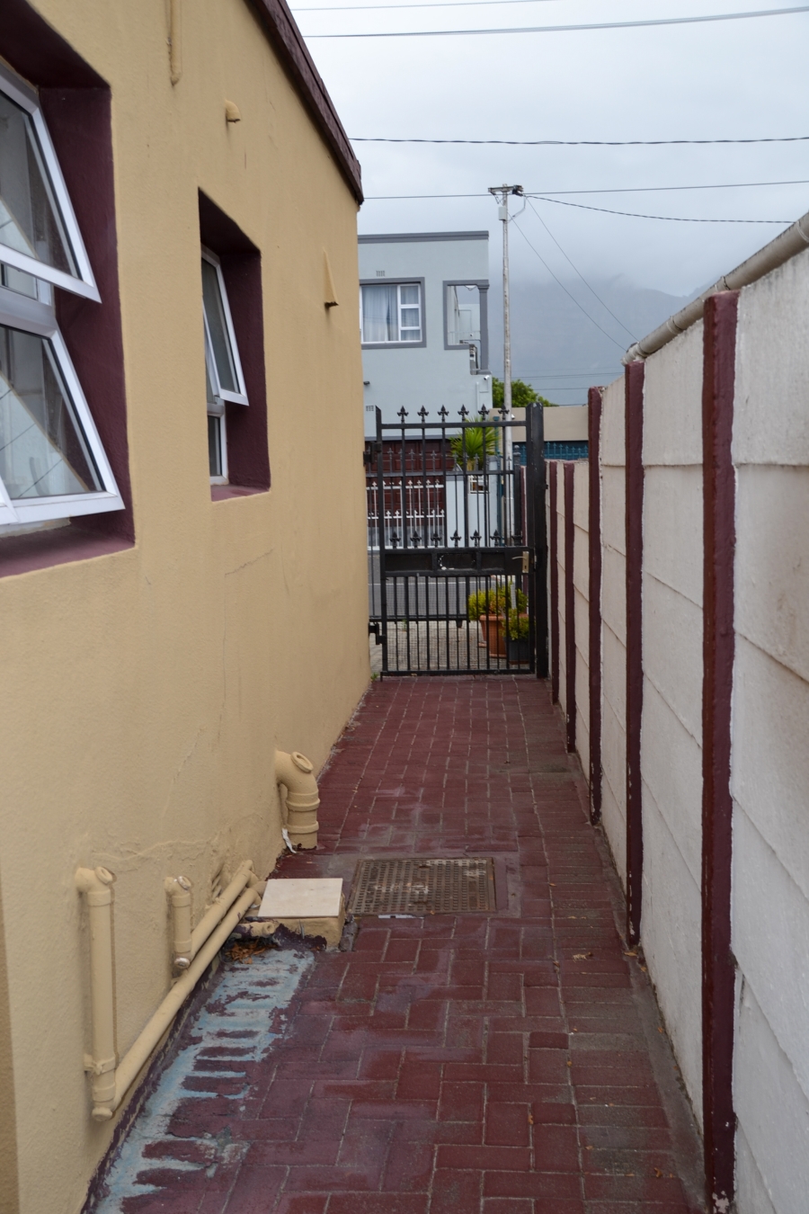 4 Bedroom Property for Sale in Rondebosch East Western Cape